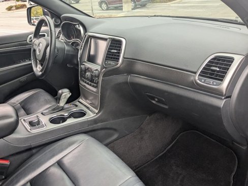 Used 2018 Jeep Grand Cherokee Limited w/ Trailer Tow Group IV image 20