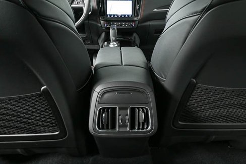 New 2024 Maserati Levante GT Ultima image 20