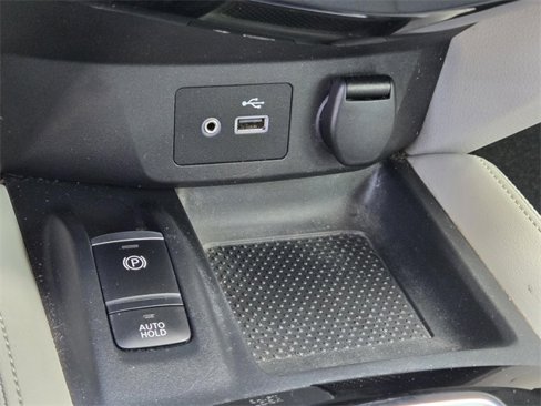 Used 2019 Nissan Rogue Sport SL image 17