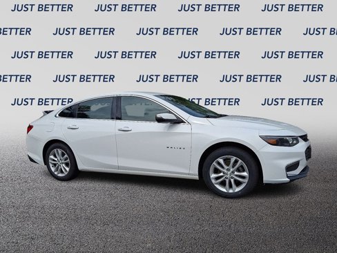 Used 2016 Chevrolet Malibu LT image 7