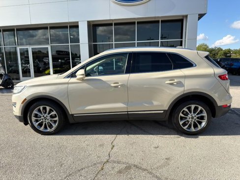 Used 2018 Lincoln MKC Select w/ Select Plus Package image 4