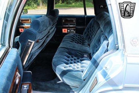 Used 1987 Cadillac Brougham image 18