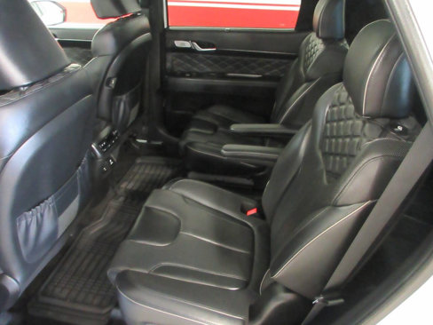 Used 2020 Hyundai Palisade Limited w/ Winter Weather Package image 21