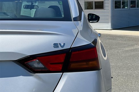 Used 2022 Nissan Altima 2.5 SV image 11