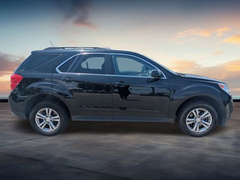 Used 2015 Chevrolet Equinox LT w/ Driver Convenience Package image 3