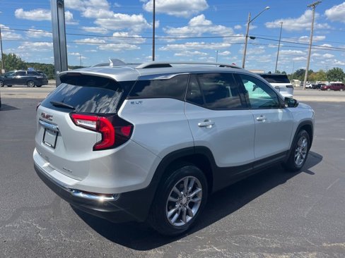 Used 2022 GMC Terrain SLT image 5