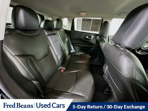Certified 2020 Jeep Compass Latitude image 28