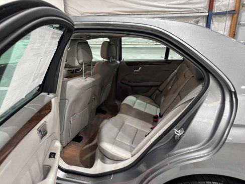 Used 2012 Mercedes-Benz E 350 Sedan image 60