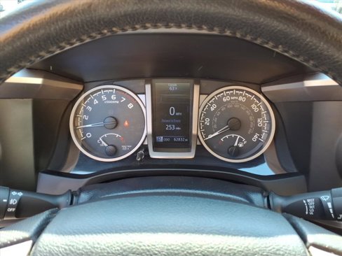 Used 2019 Toyota Tacoma SR5 image 13
