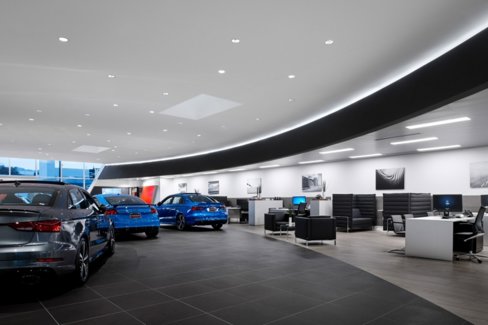 Used 2023 Tesla Model Y AWD image 32