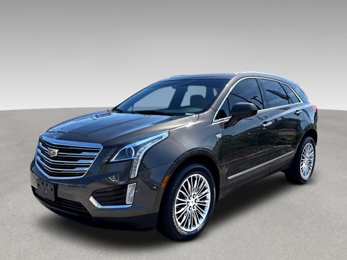 Used 2019 Cadillac XT5 FWD image 3