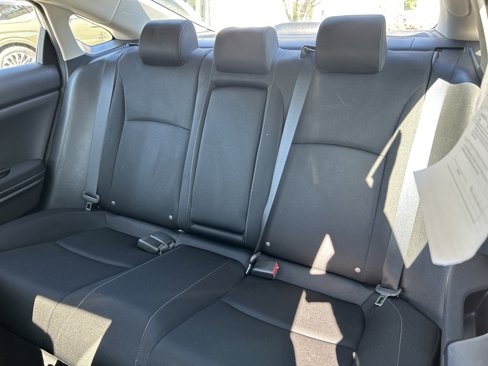 Used 2021 Honda Civic EX image 16