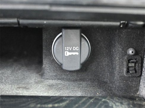 Used 2016 Chrysler 300 C image 23