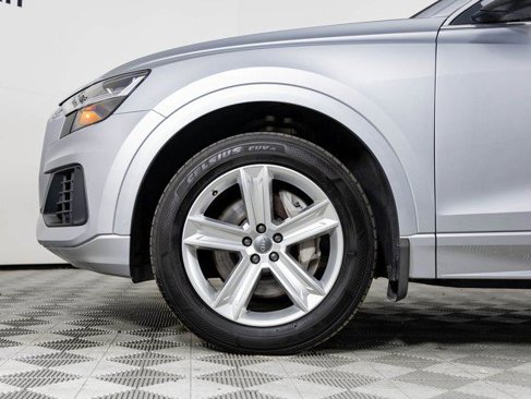 Used 2019 Audi Q8 Premium image 22