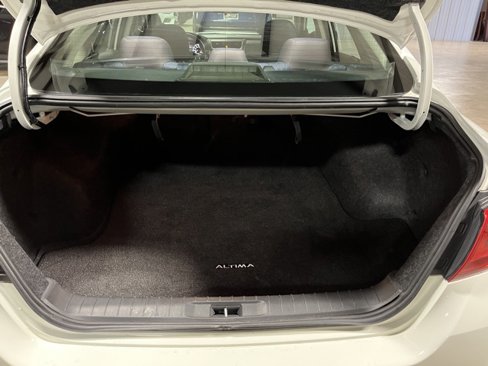 Used 2018 Nissan Altima 2.5 S w/ S Convenience Package image 19