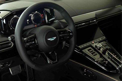 New 2025 Aston Martin V8 Vantage Coupe image 15