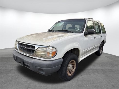 Used 2000 Ford Explorer XL image 2
