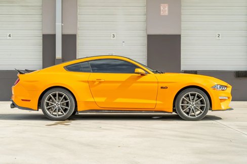 Used 2018 Ford Mustang GT Premium w/ Black Accent Package image 7