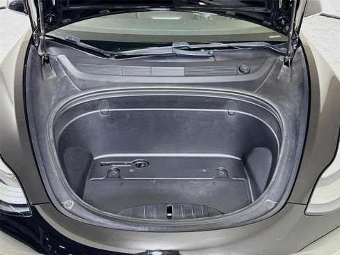 Used 2019 Tesla Model 3 Mid Range image 32