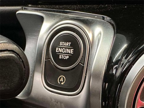Certified 2021 Mercedes-Benz GLB 250 4MATIC image 23