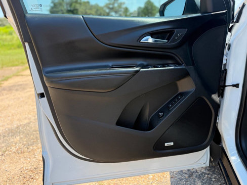 Used 2020 Chevrolet Equinox Premier image 28