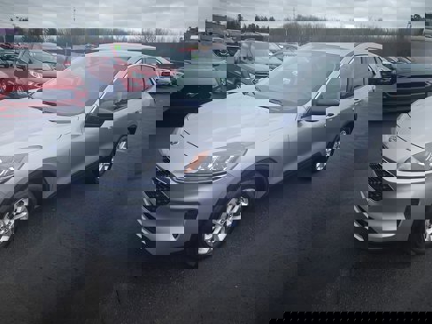 Used 2022 Ford Escape SE w/ Convenience Package image 2