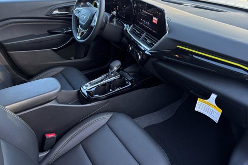 New 2025 Chevrolet Trax ACTIV w/ Sunroof Package image 20