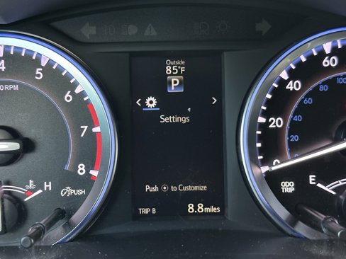 Used 2016 Toyota Highlander Limited image 24