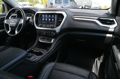 Used 2023 GMC Acadia SLT w/ Preferred Package image 23