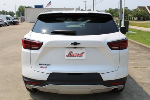 Used 2023 Chevrolet Blazer LT w/ Convenience Package image 4