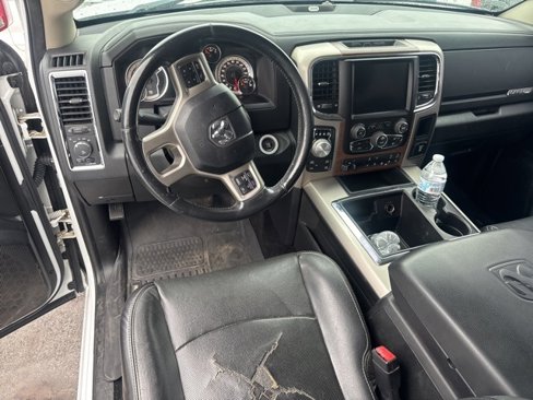 Used 2015 RAM 1500 Laramie w/ Convenience Group image 15