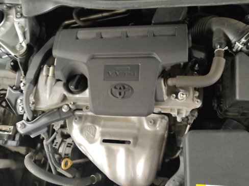 Used 2017 Toyota Camry SE image 30