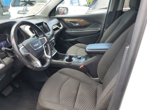 Used 2019 GMC Terrain SLE w/ Driver Convenience Package image 16
