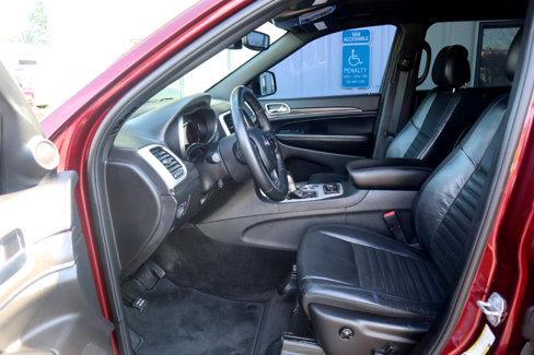 Used 2018 Jeep Grand Cherokee Limited image 64