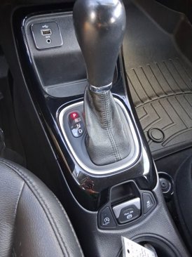 Used 2018 Jeep Compass Altitude image 26