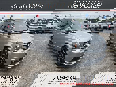 Used 2018 Dodge Grand Caravan GT image 4
