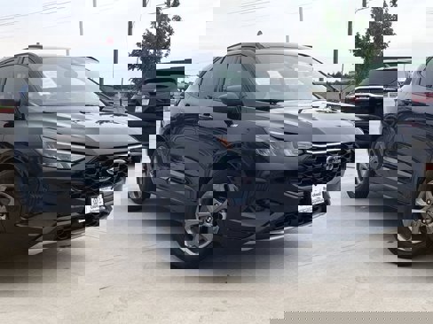 Used 2024 Ford Escape ST-Line image 6