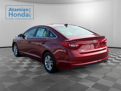 Used 2016 Hyundai Sonata SE image 3