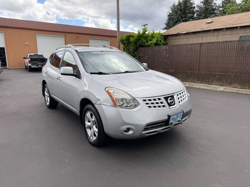 Used 2010 Nissan Rogue SL image 3