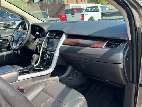 Used 2012 Ford Edge Limited image 20