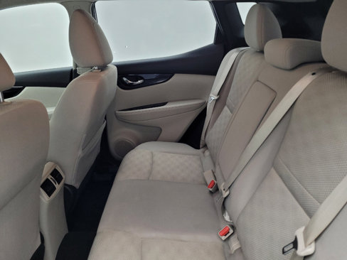 Used 2018 Nissan Rogue Sport SV w/ SV Technology Package image 18