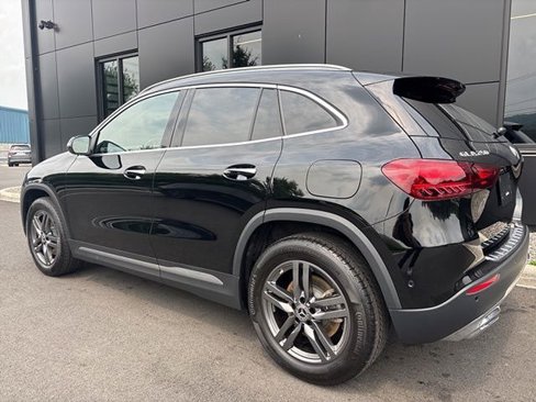 Used 2025 Mercedes-Benz GLA 250 4MATIC image 4