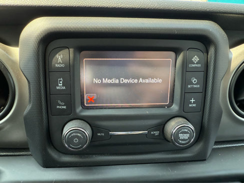 Used 2021 Jeep Wrangler Unlimited Sport image 19