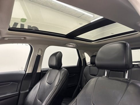 Used 2019 Ford Edge Titanium w/ Equipment Group 301A image 23