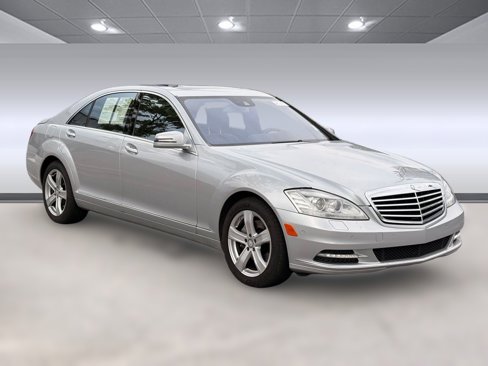 Used 2011 Mercedes-Benz S 550 image 7