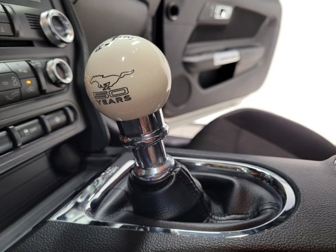 Used 2015 Ford Mustang Coupe image 22