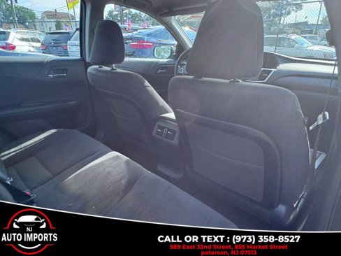 Used 2013 Honda Accord EX image 19