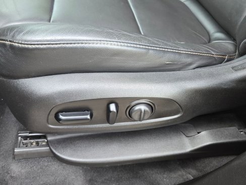 Used 2018 Chevrolet Traverse LT image 24