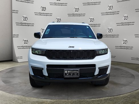 New 2025 Jeep Grand Cherokee L Limited w/ Luxury Tech Group II image 8