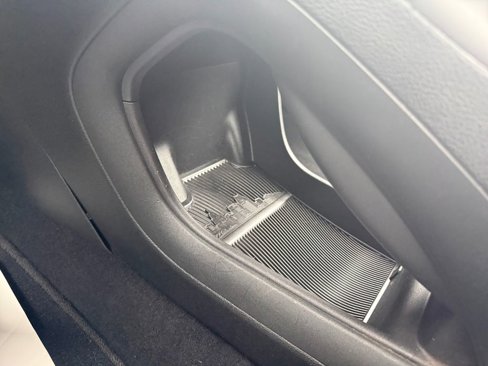 Used 2015 Chrysler 200 Limited image 31